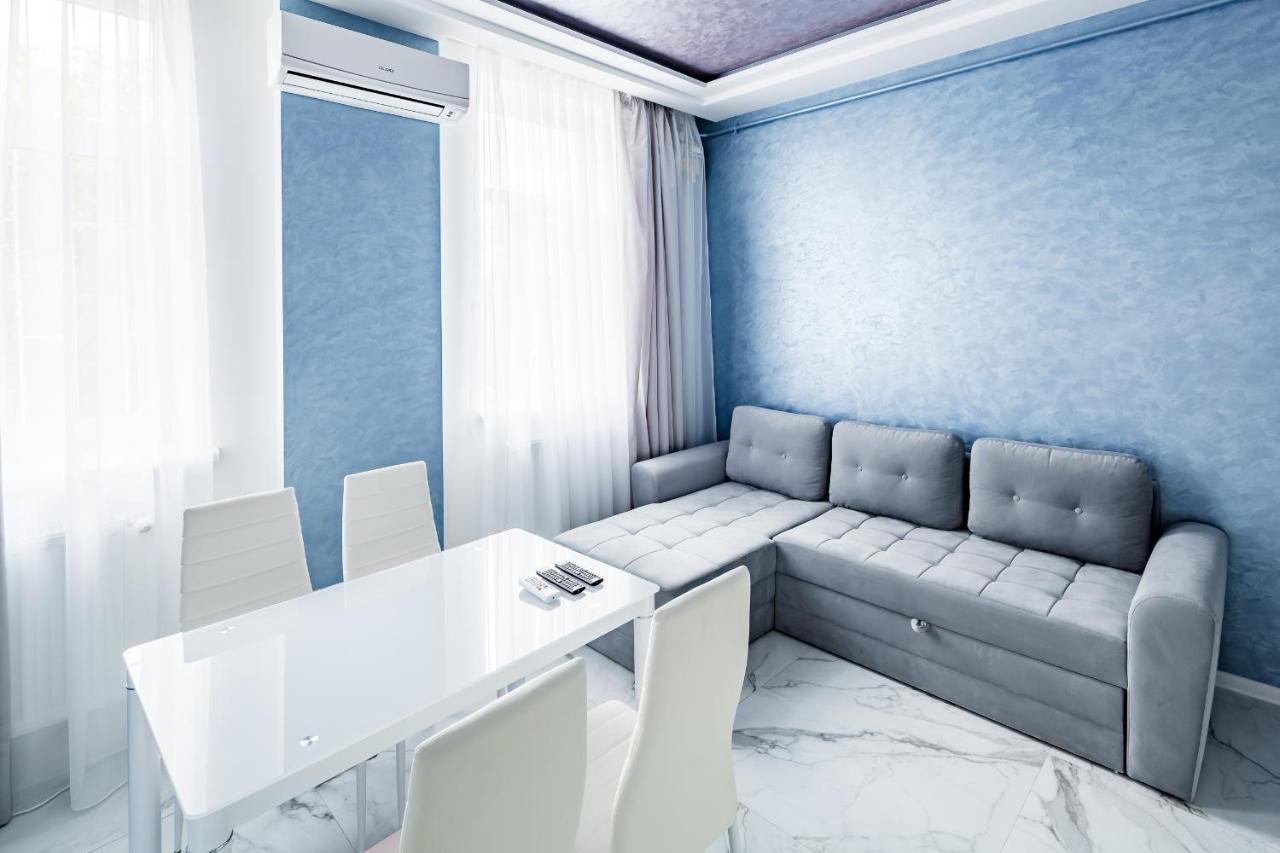 Royal Premier Apartment 리비프 외부 사진
